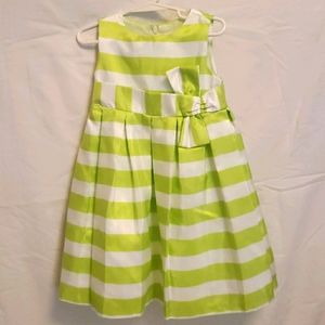 Little girls dress